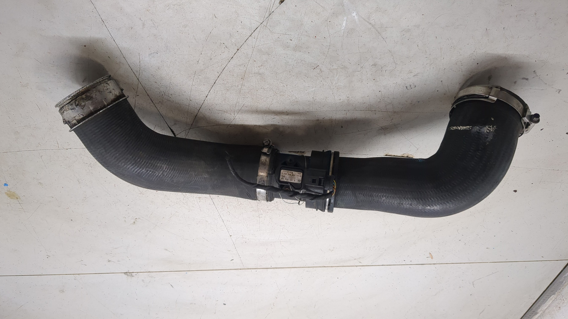 Патрубок интеркулера