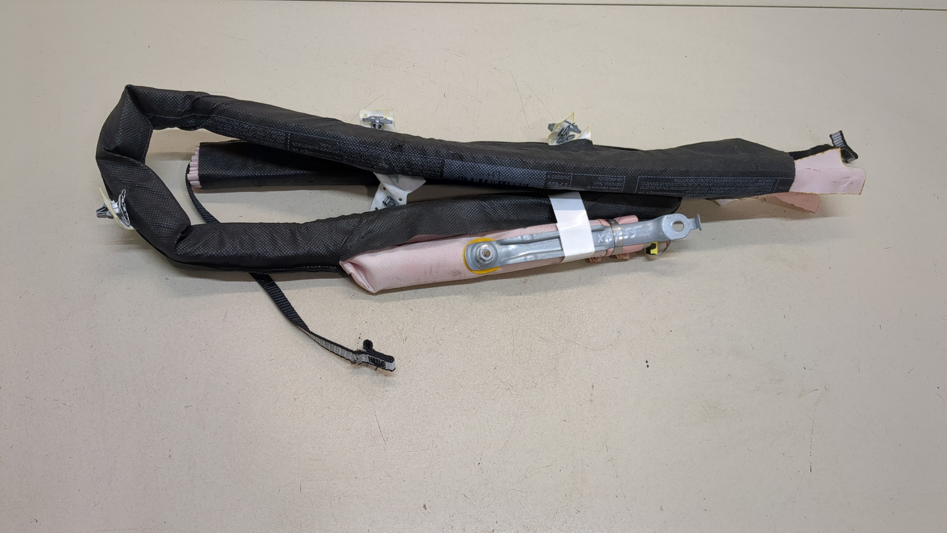 Подушка безопасности боковая (шторка)