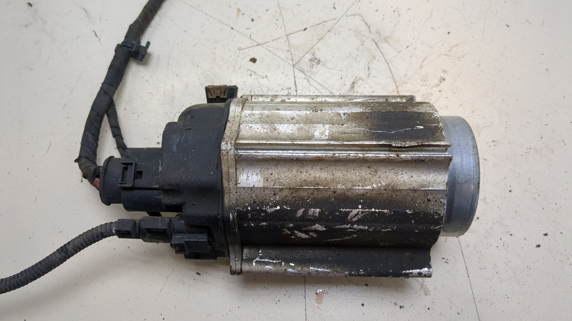 Серводвигатель рулевой рейки