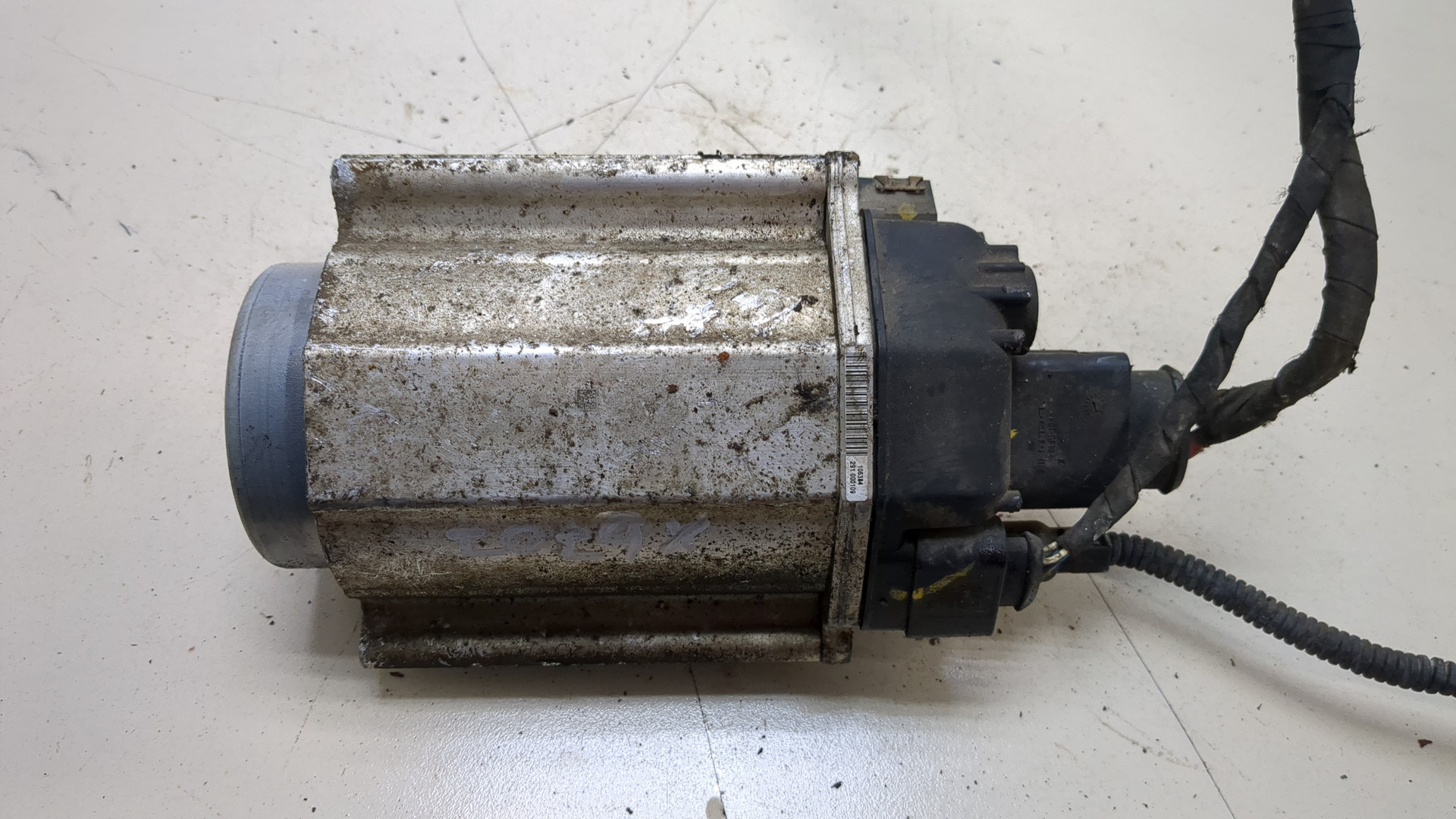 Серводвигатель рулевой рейки