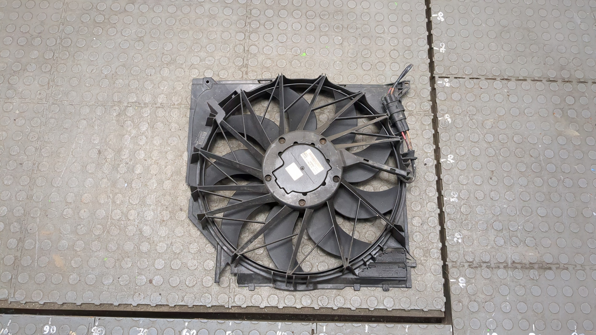 Вентилятор радиатора