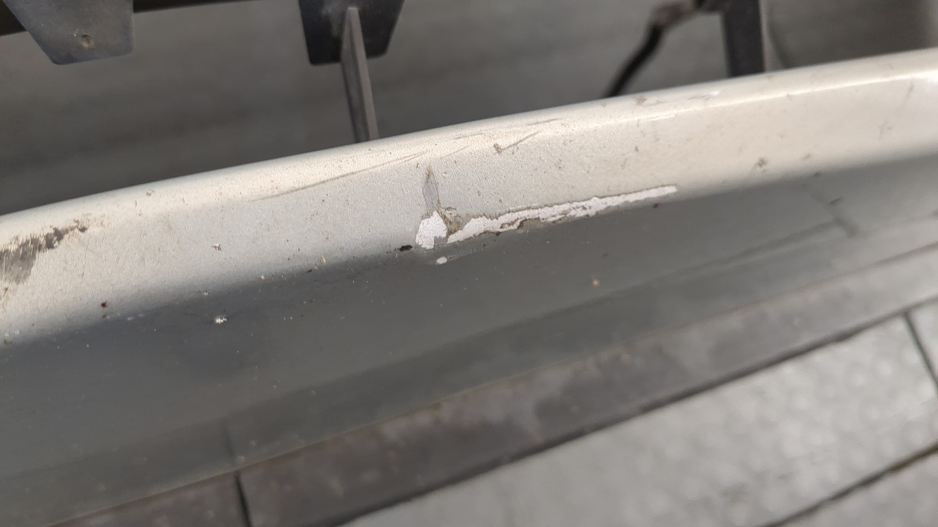 Бампер передний