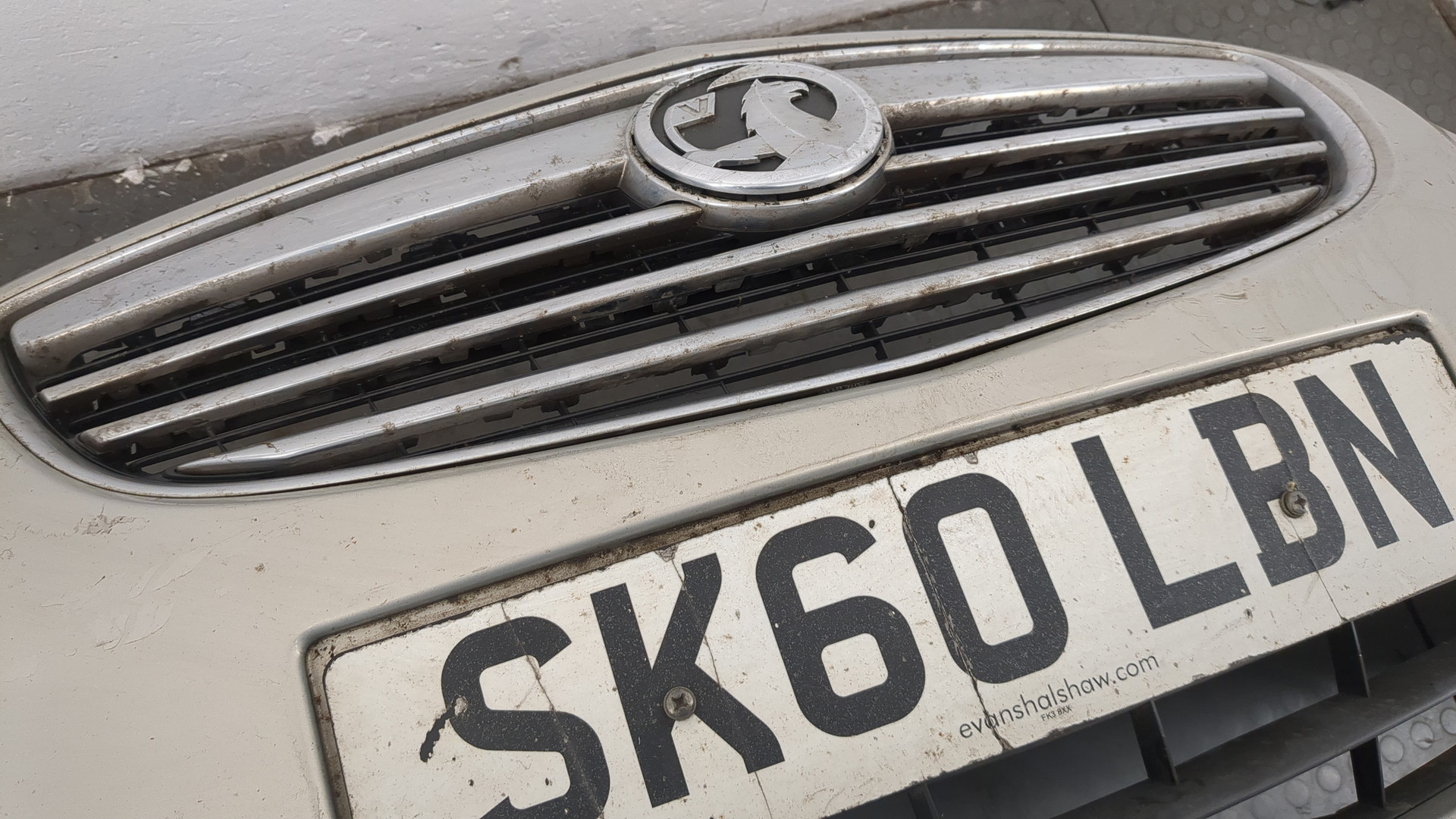 Бампер передний