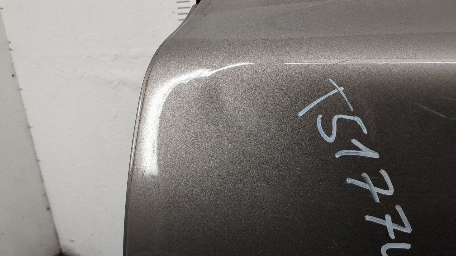 Дверь задняя левая