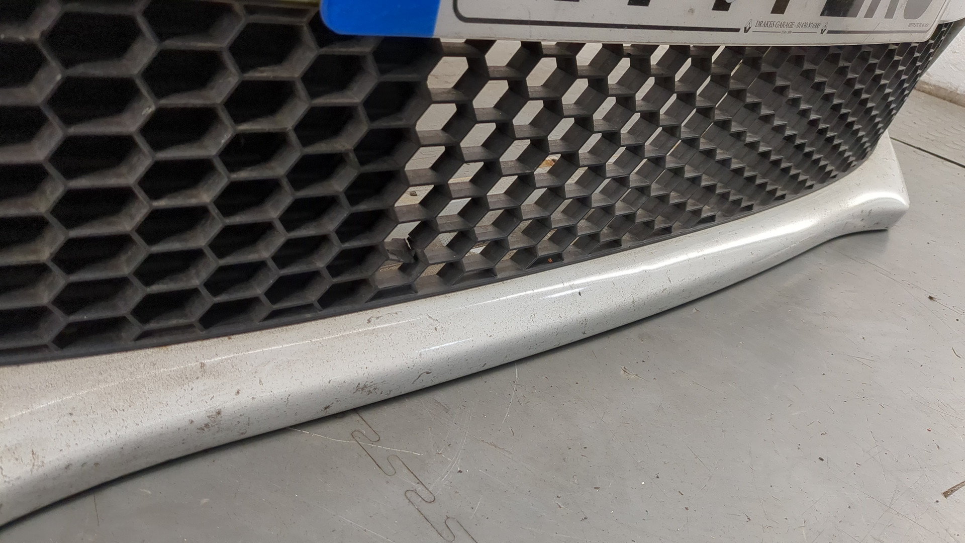 Бампер передний