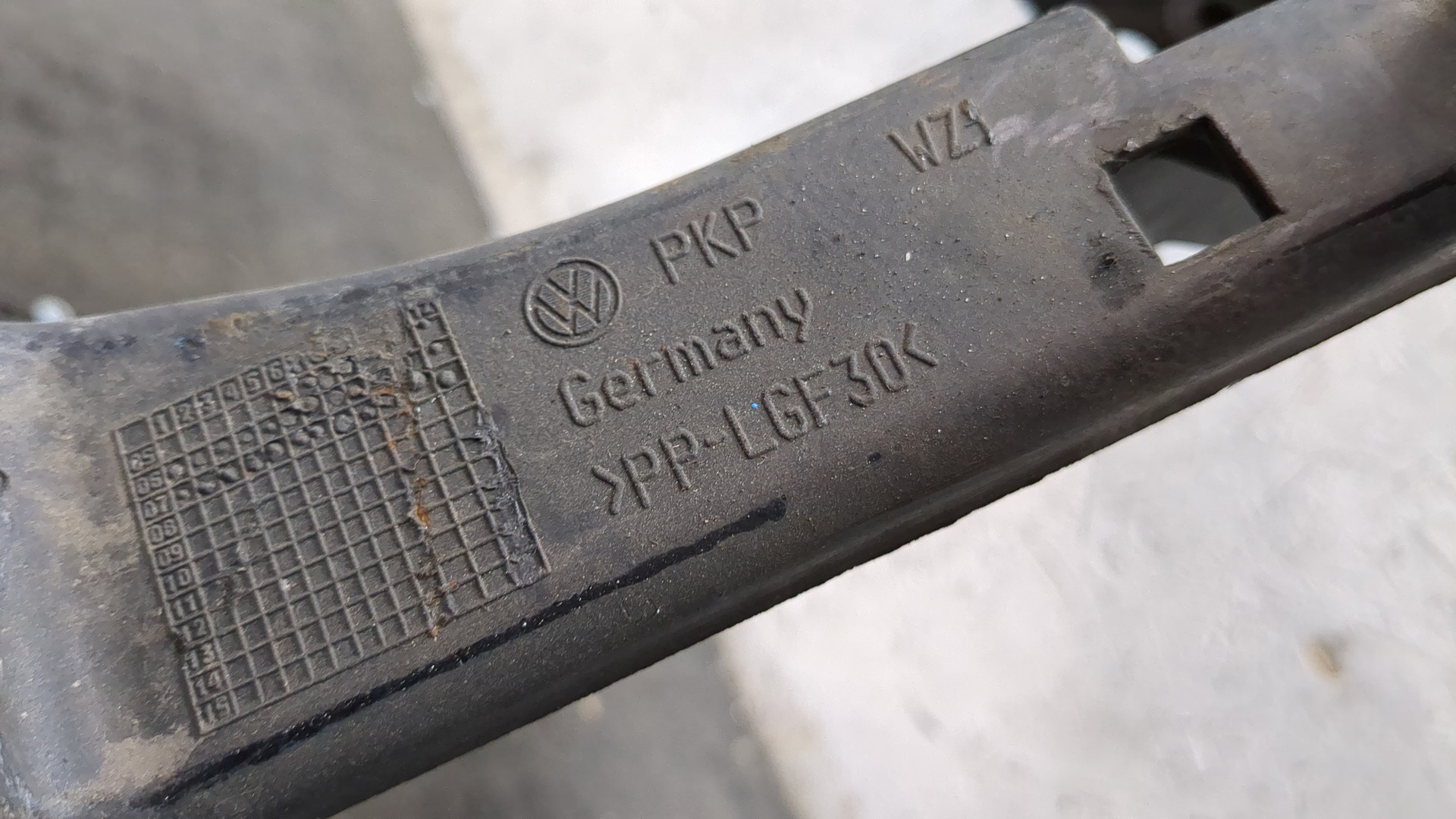 Панель передняя (телевизор)