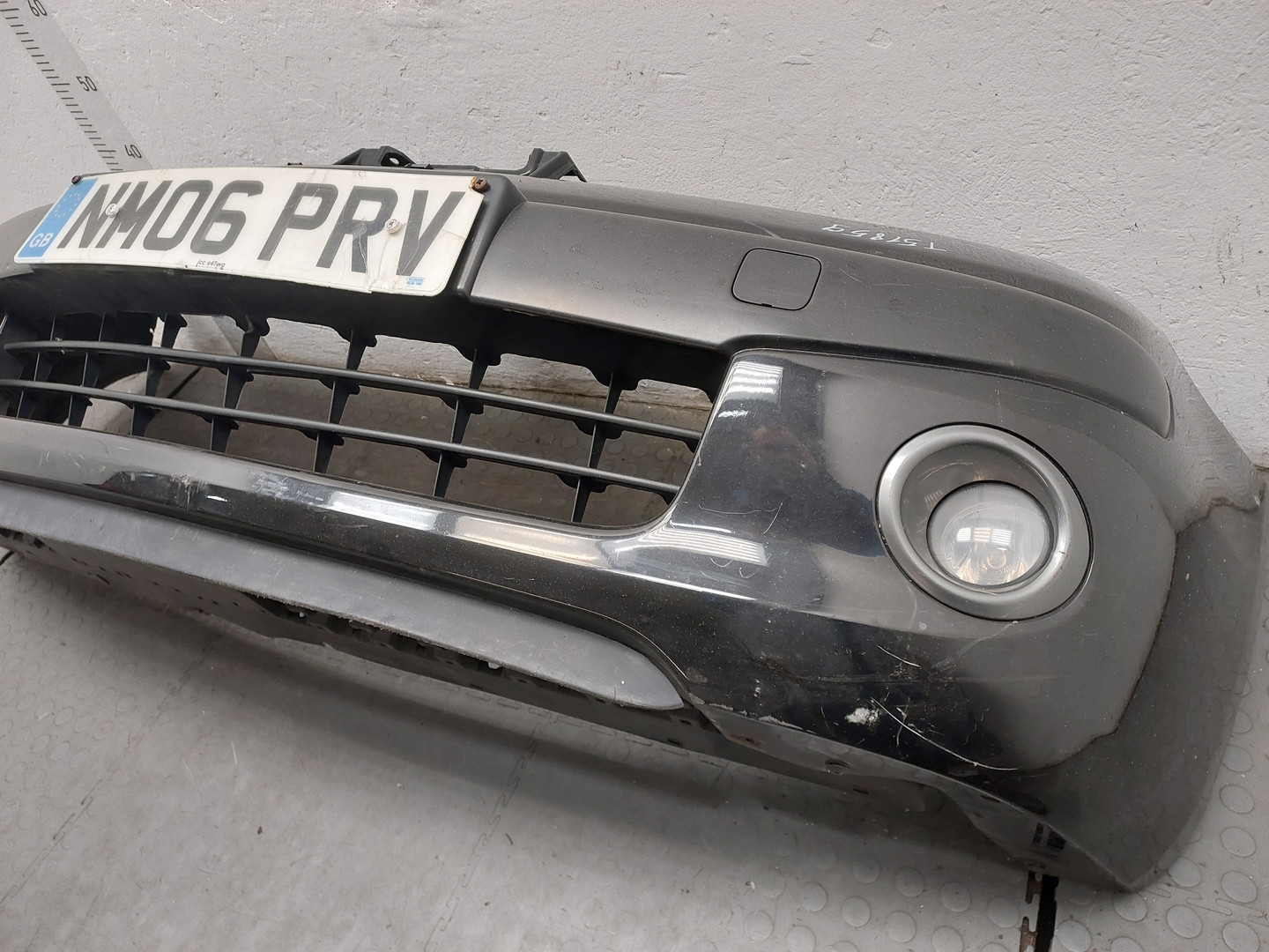 Бампер передний