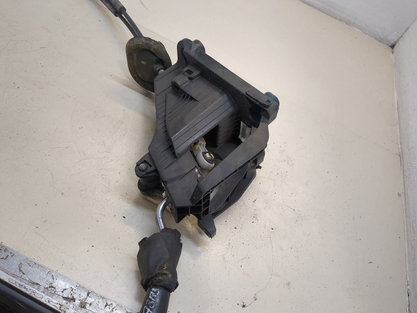 Кулиса МКПП / АКПП