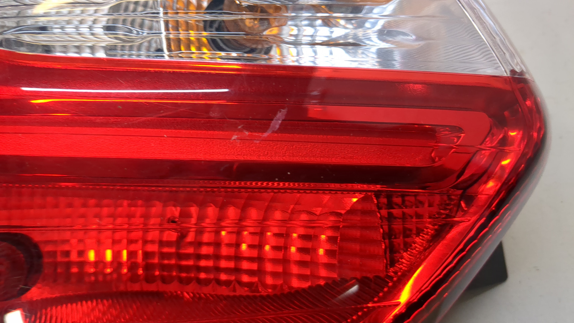 Фонарь задний левый