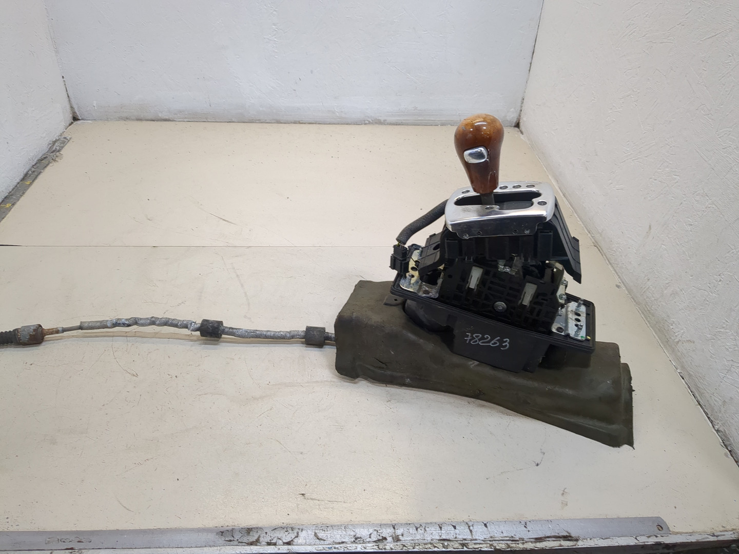 Кулиса МКПП / АКПП