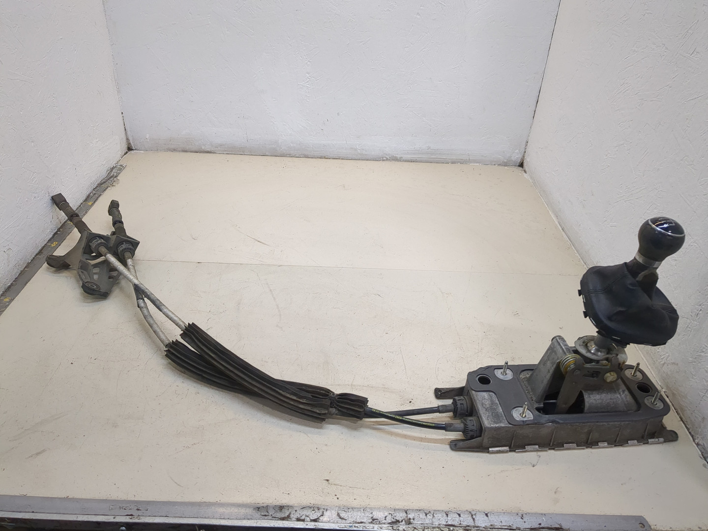 Кулиса МКПП / АКПП