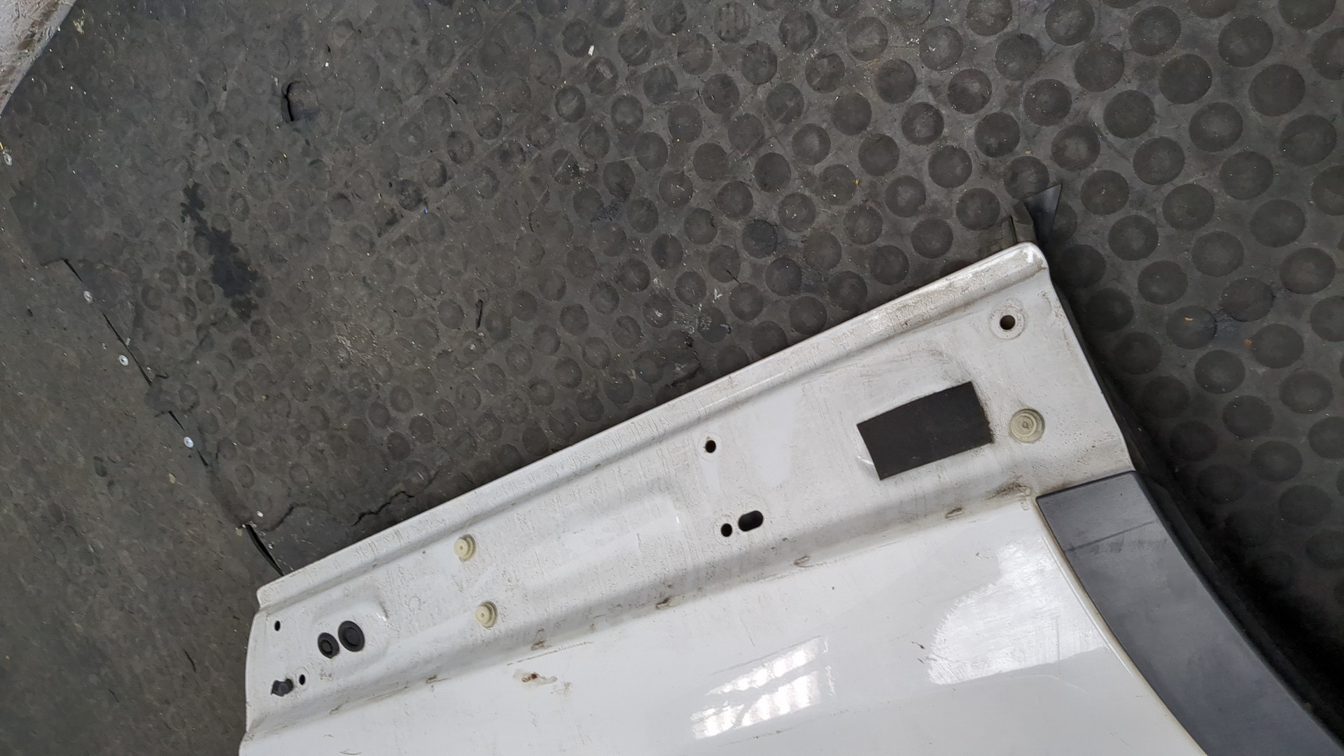 Дверь задняя правая