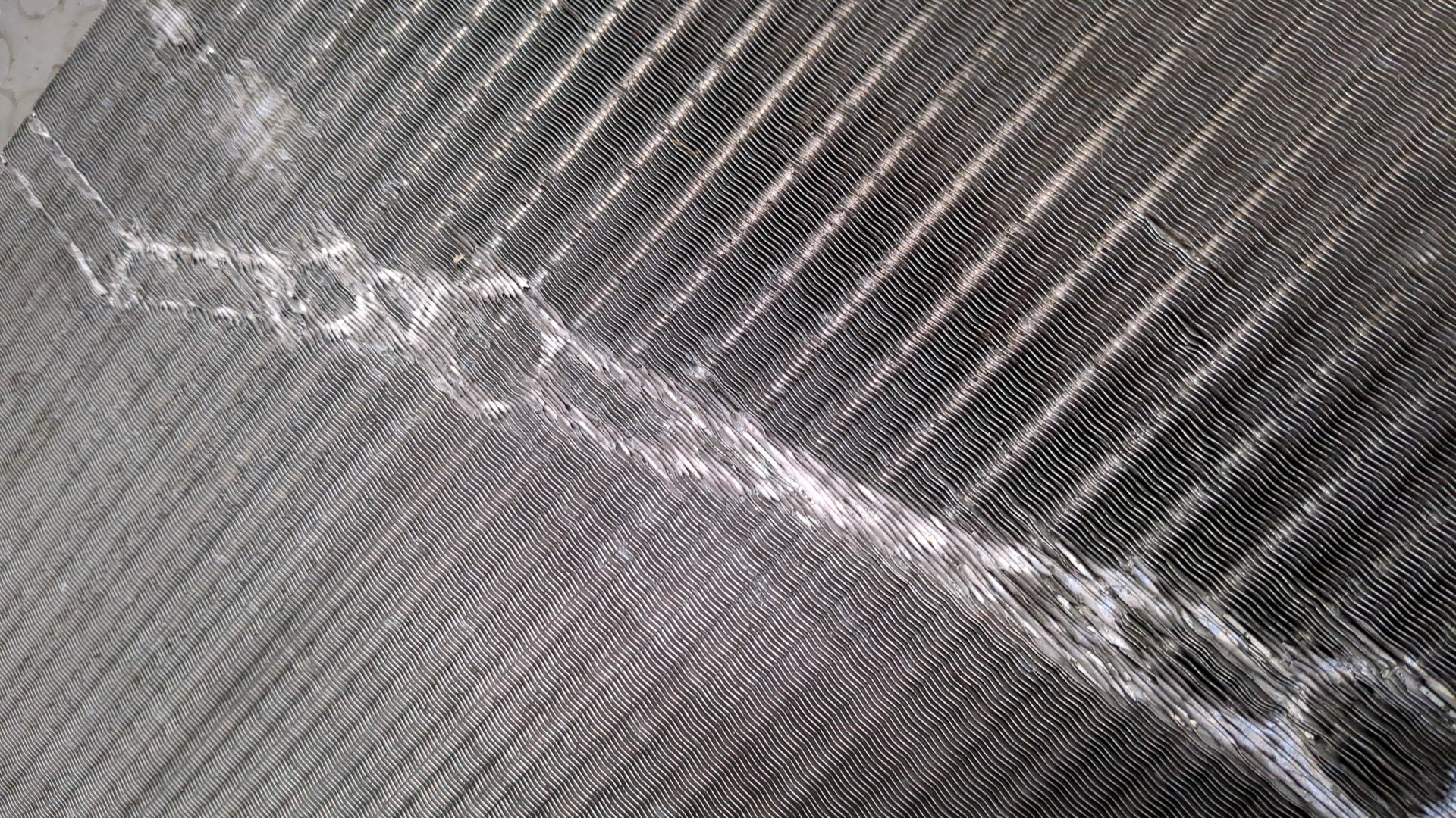 Радиатор охлаждения двигателя основной