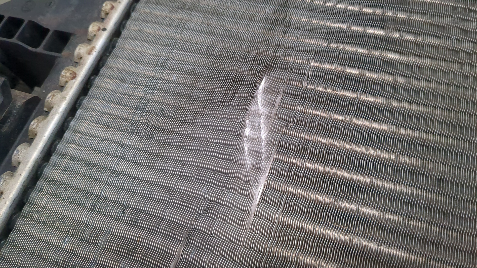 Радиатор охлаждения двигателя основной