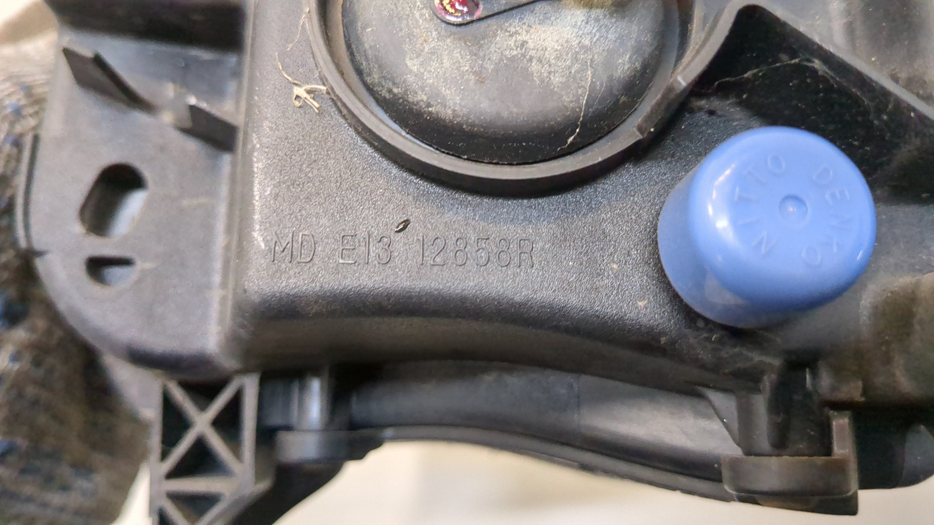 Фара противотуманная правая