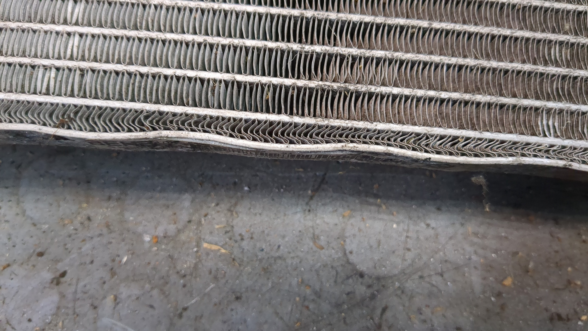 Радиатор кондиционера / конденсер