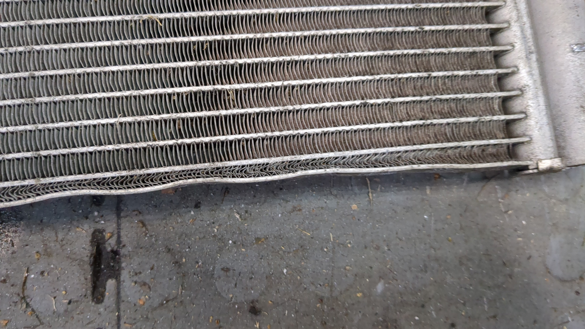 Радиатор кондиционера / конденсер