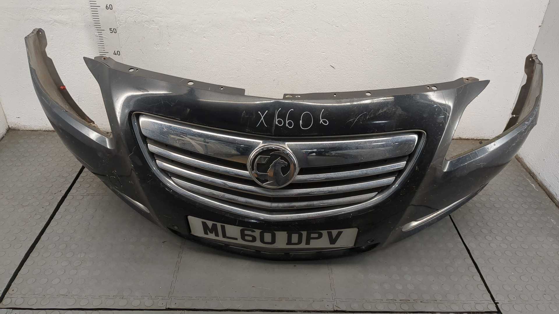 Бампер передний