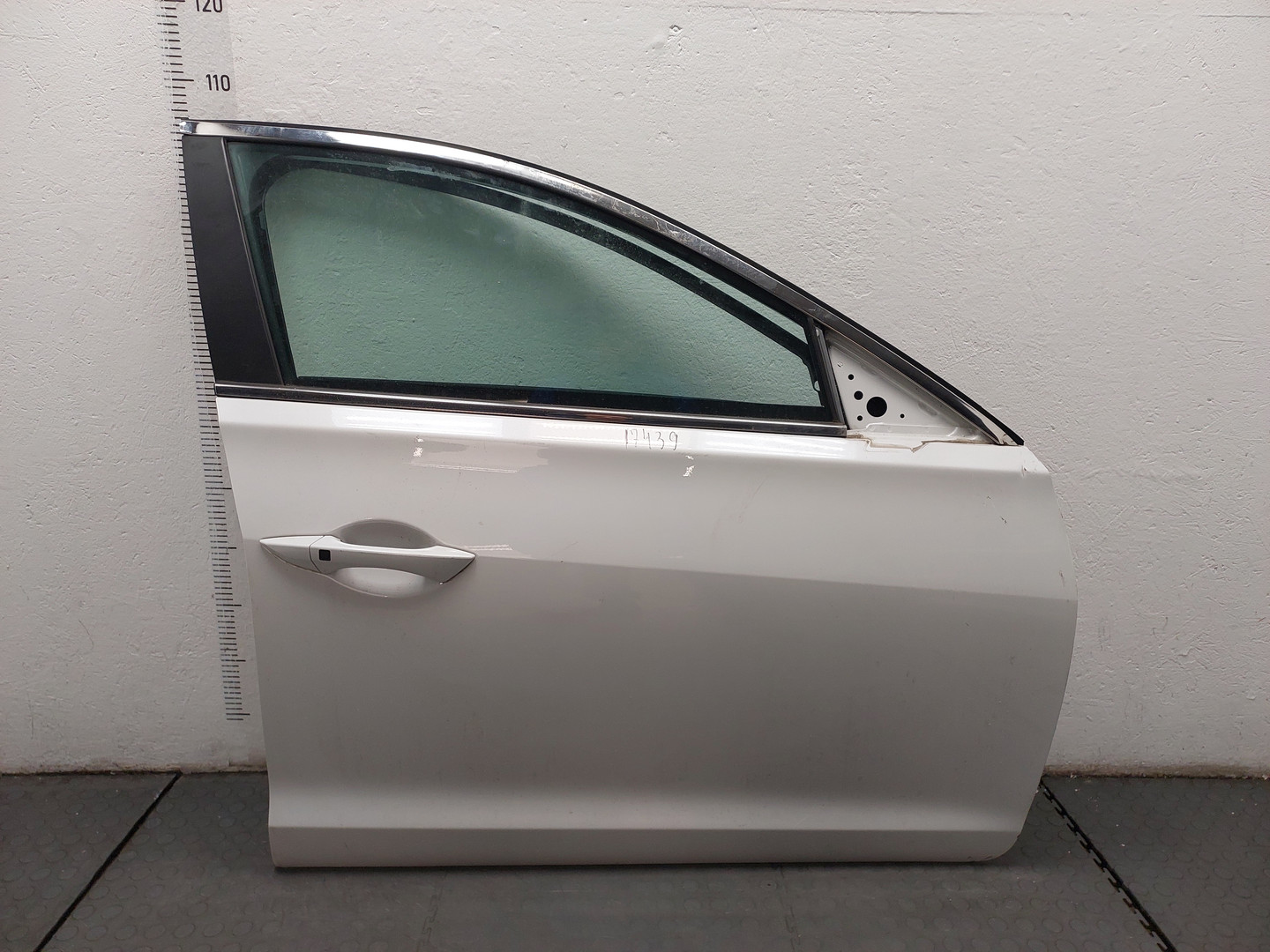 Дверь передняя правая