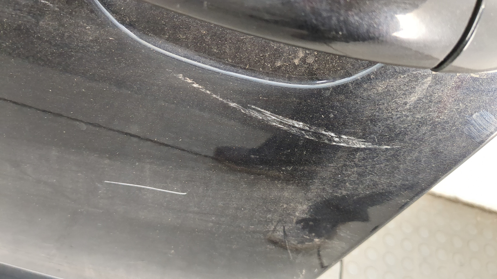 Дверь передняя левая