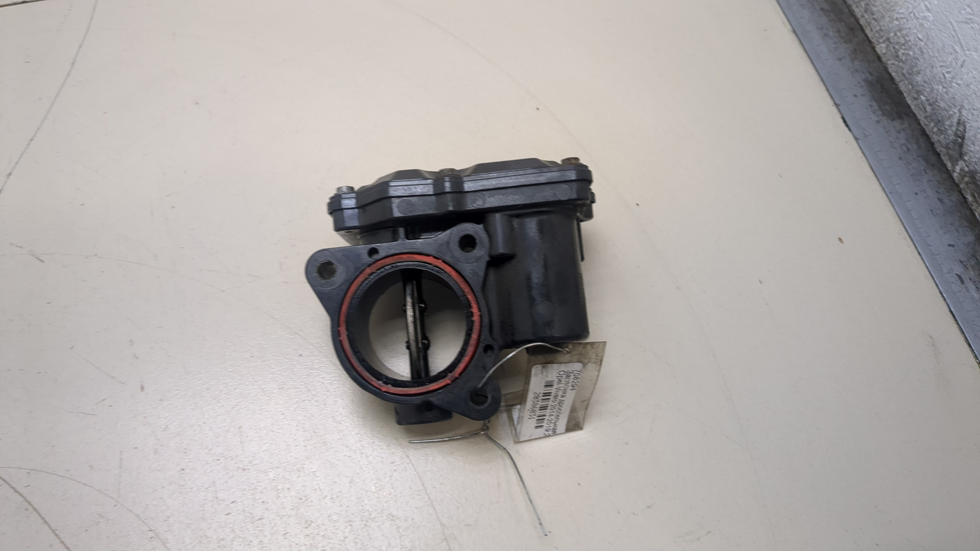 Заслонка дроссельная электрическая