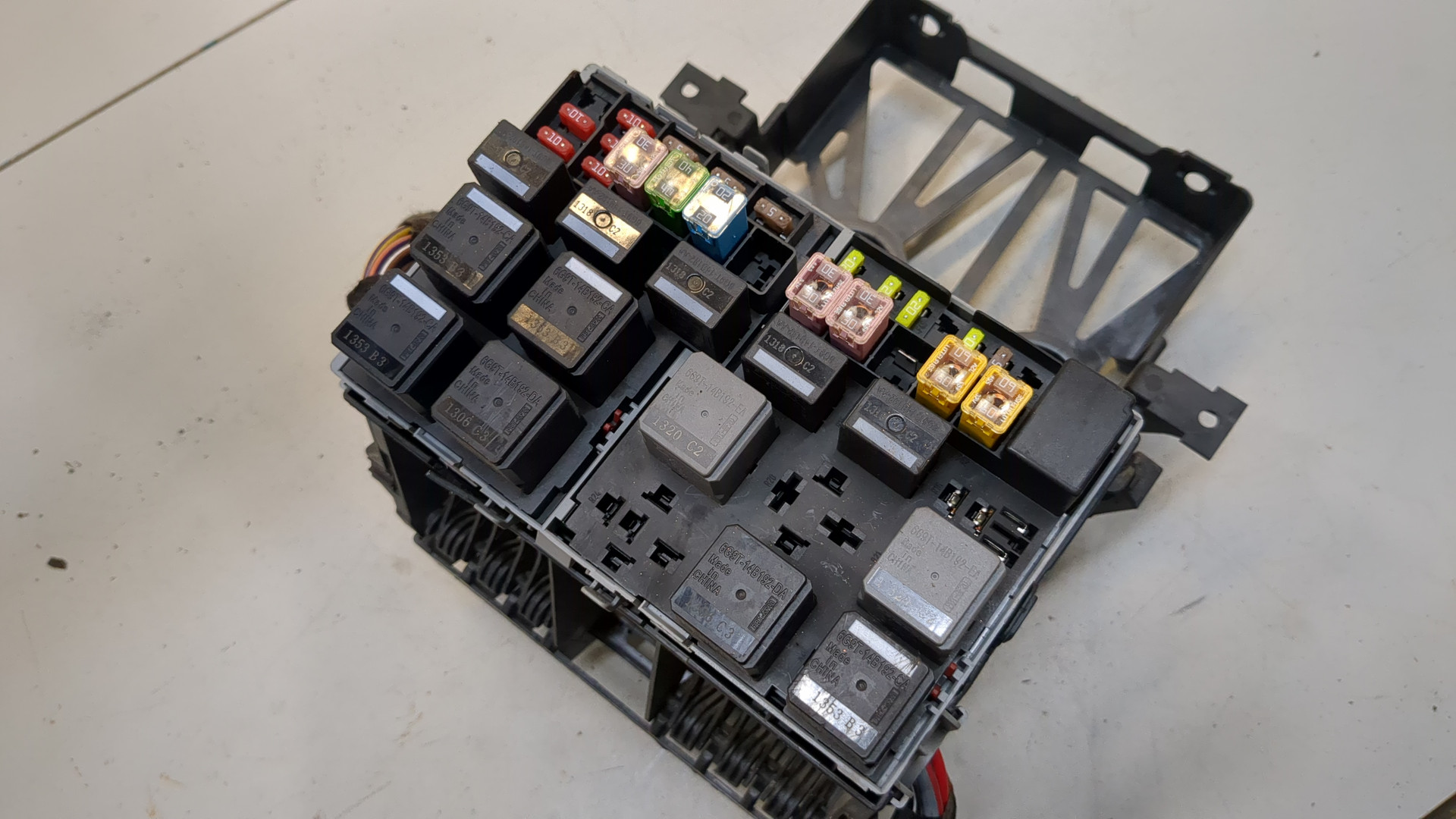 Блок предохранителей