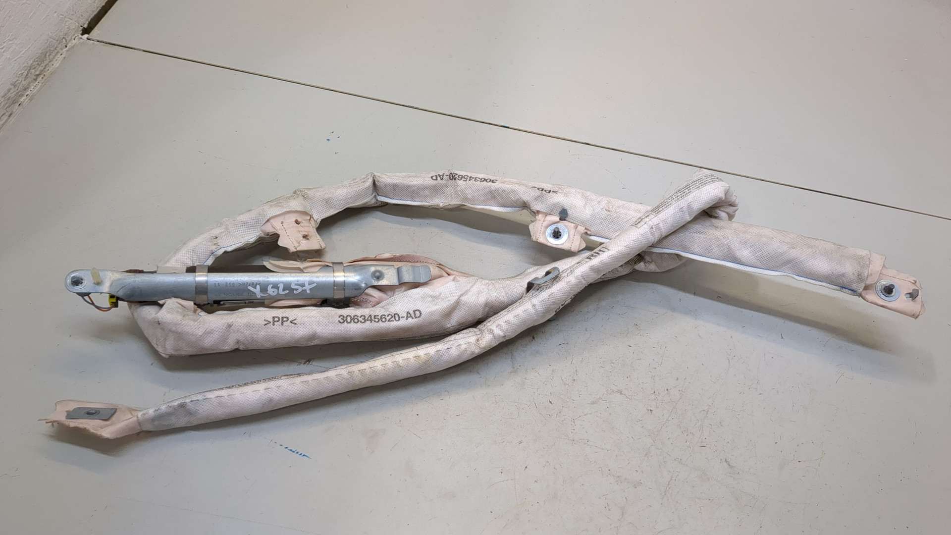 Подушка безопасности боковая (шторка)