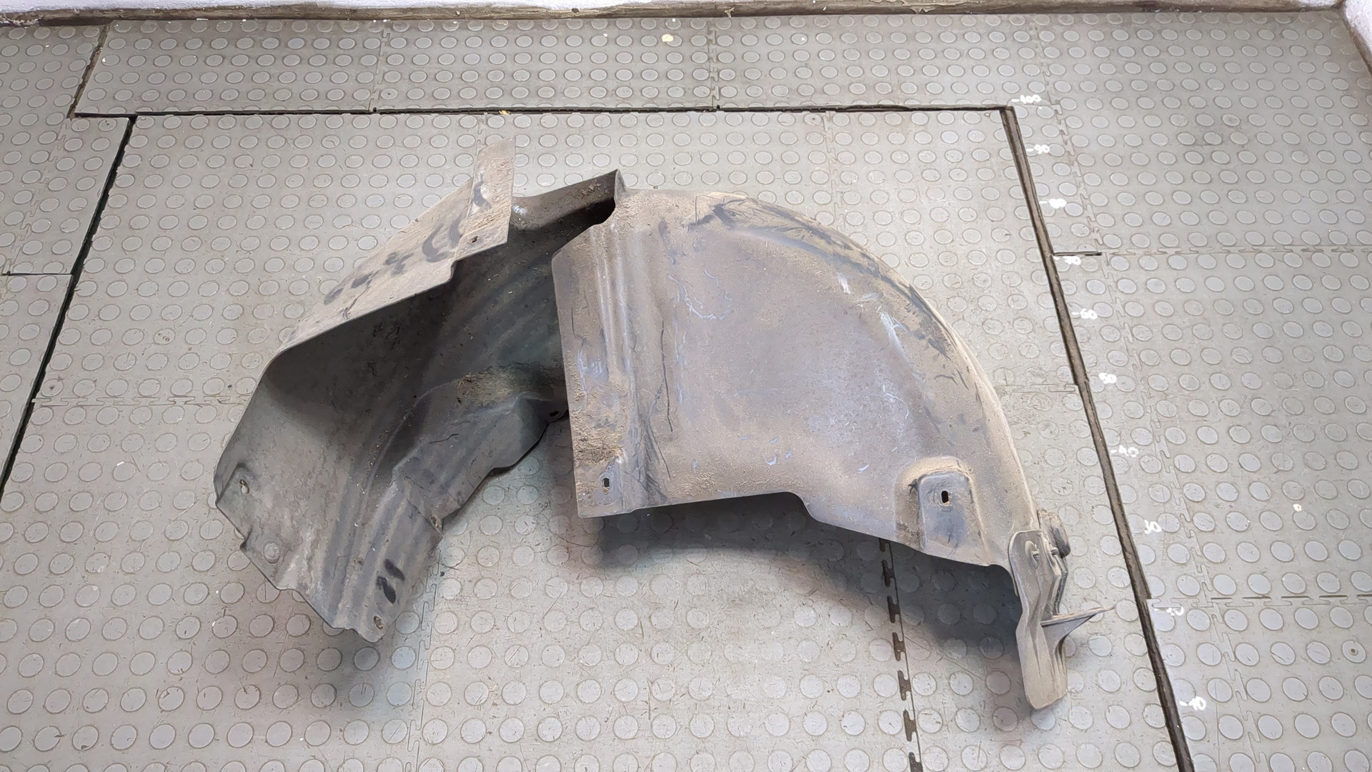 Локер задний левый