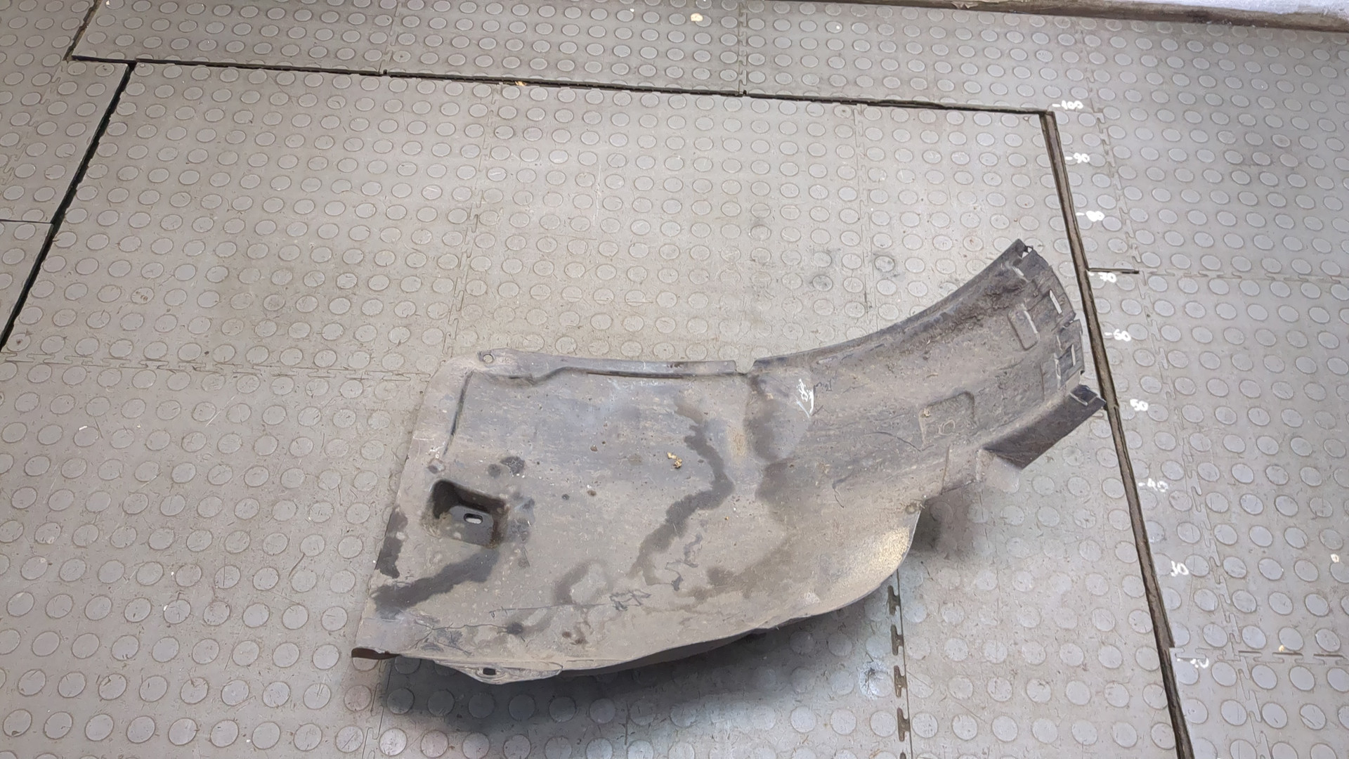 Локер передний правый