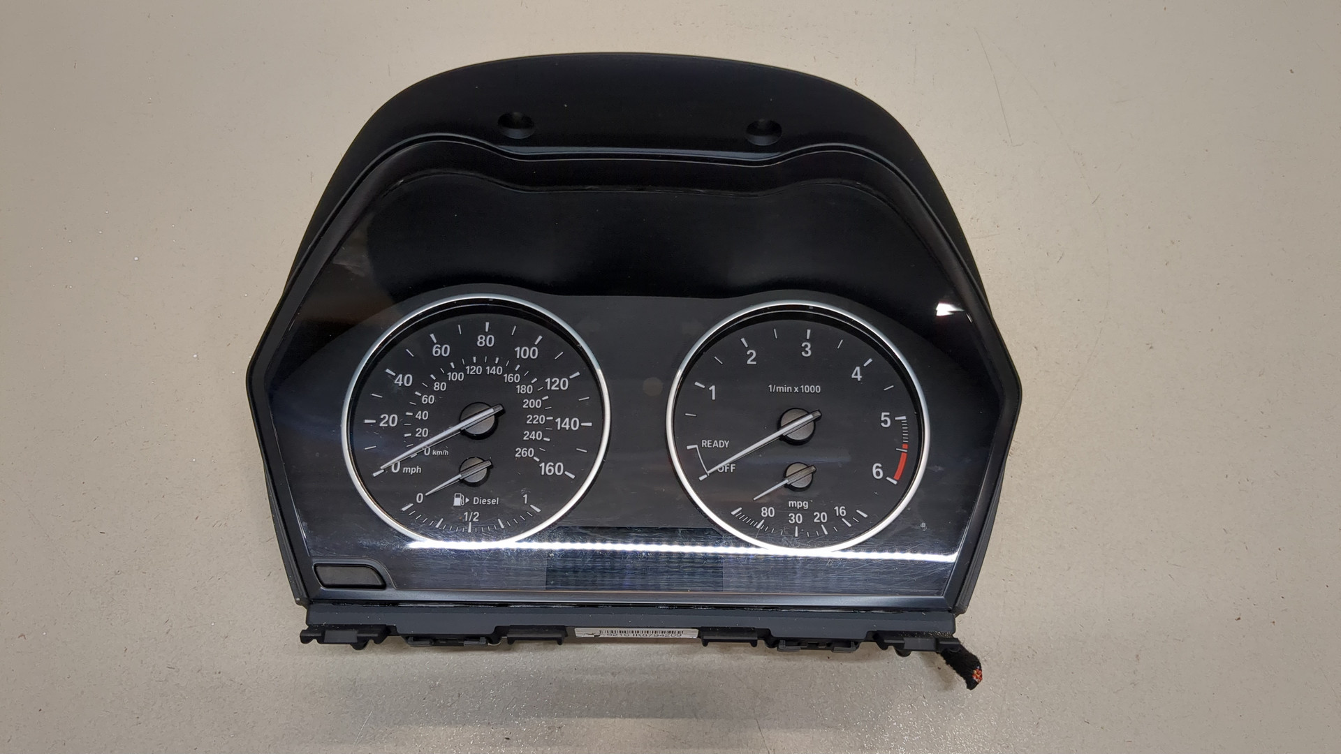 Панель приборов