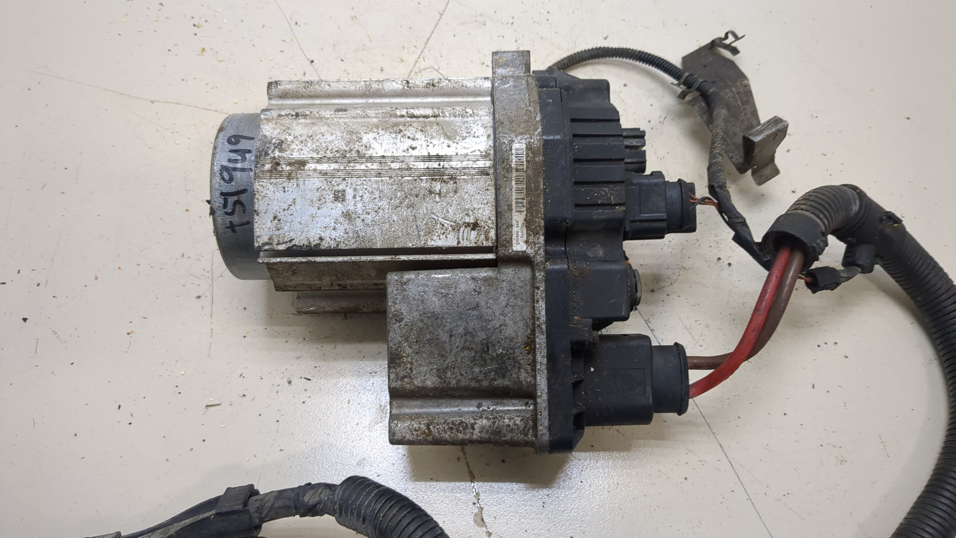 Серводвигатель рулевой рейки