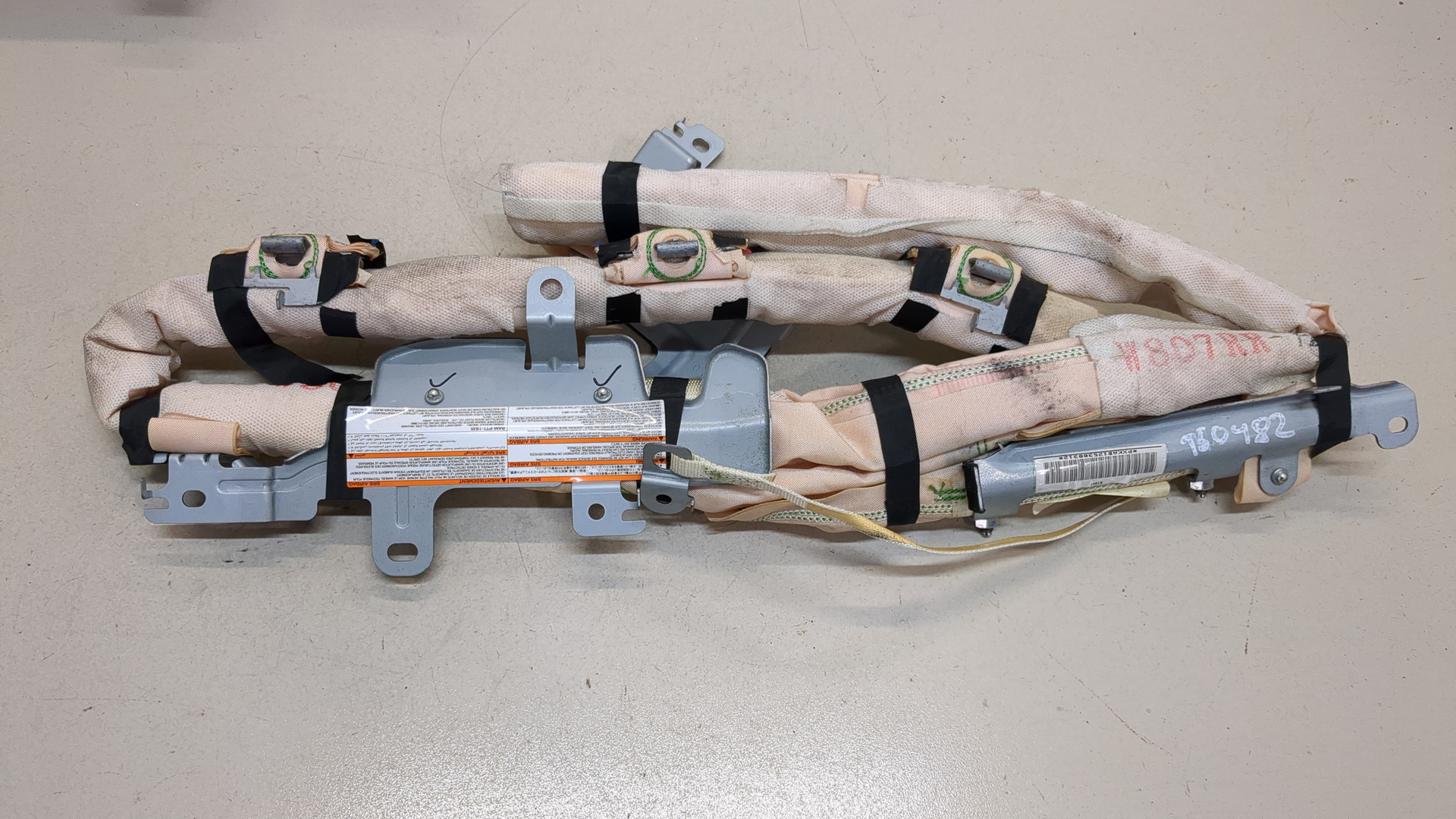 Подушка безопасности боковая (шторка)