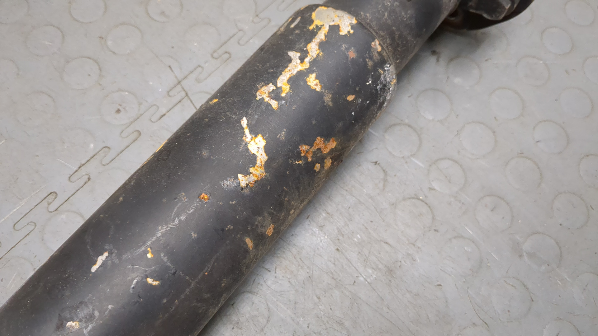 Вал карданный задний