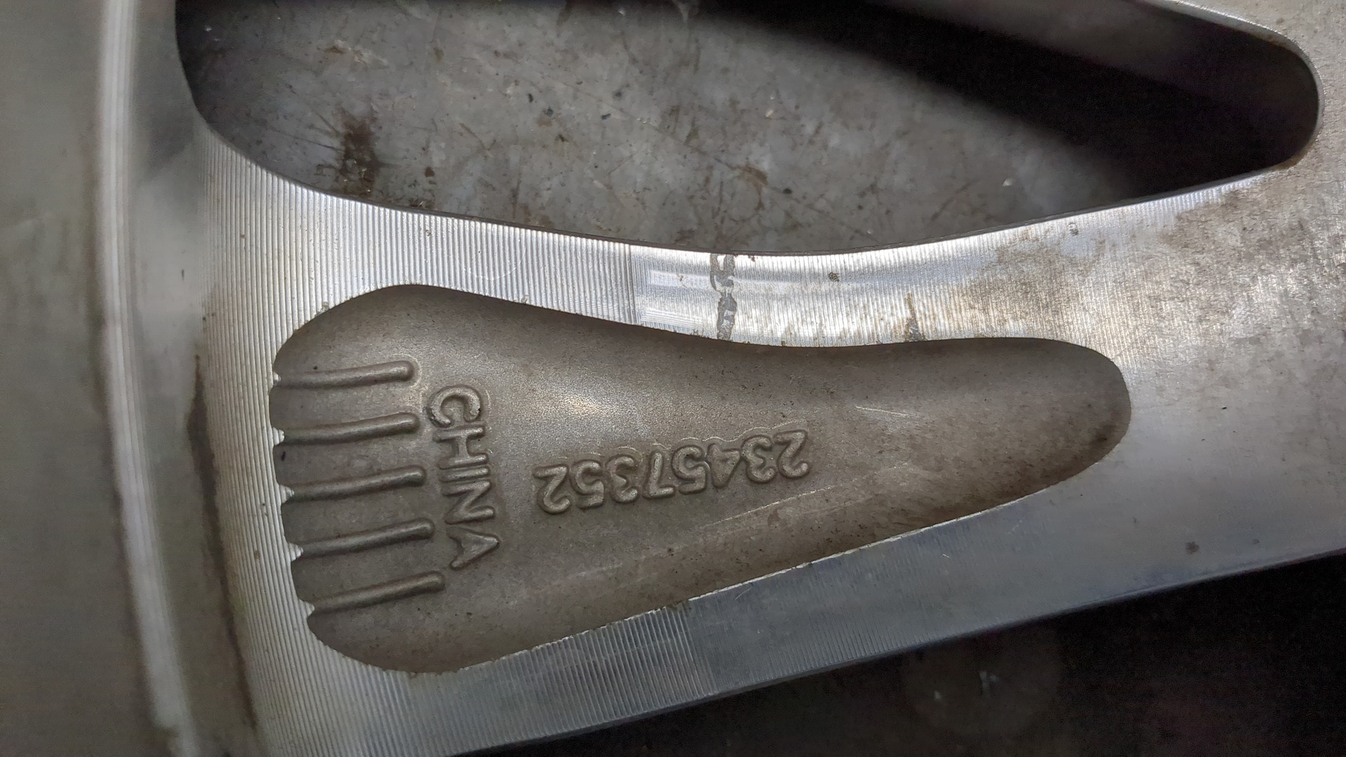 Диск колесный литой легкий сплав