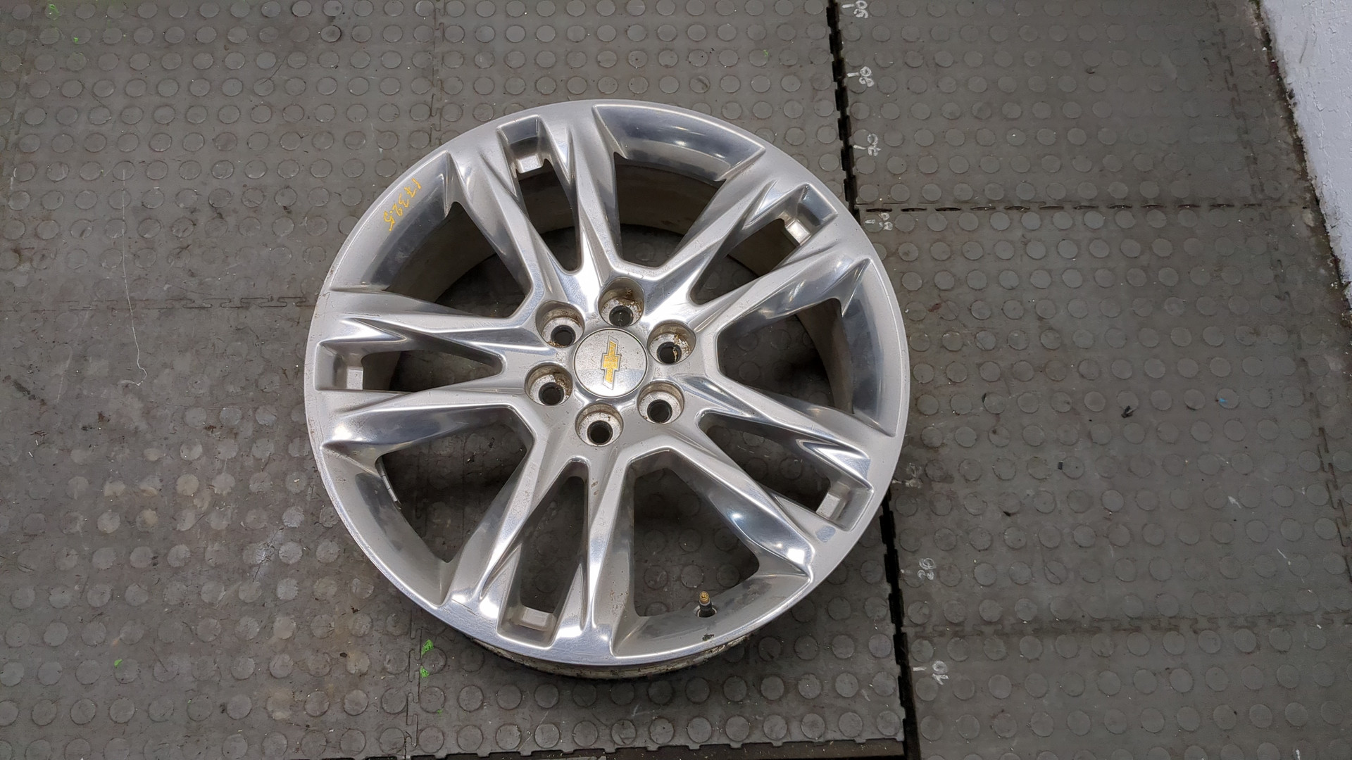 Диск колесный литой легкий сплав