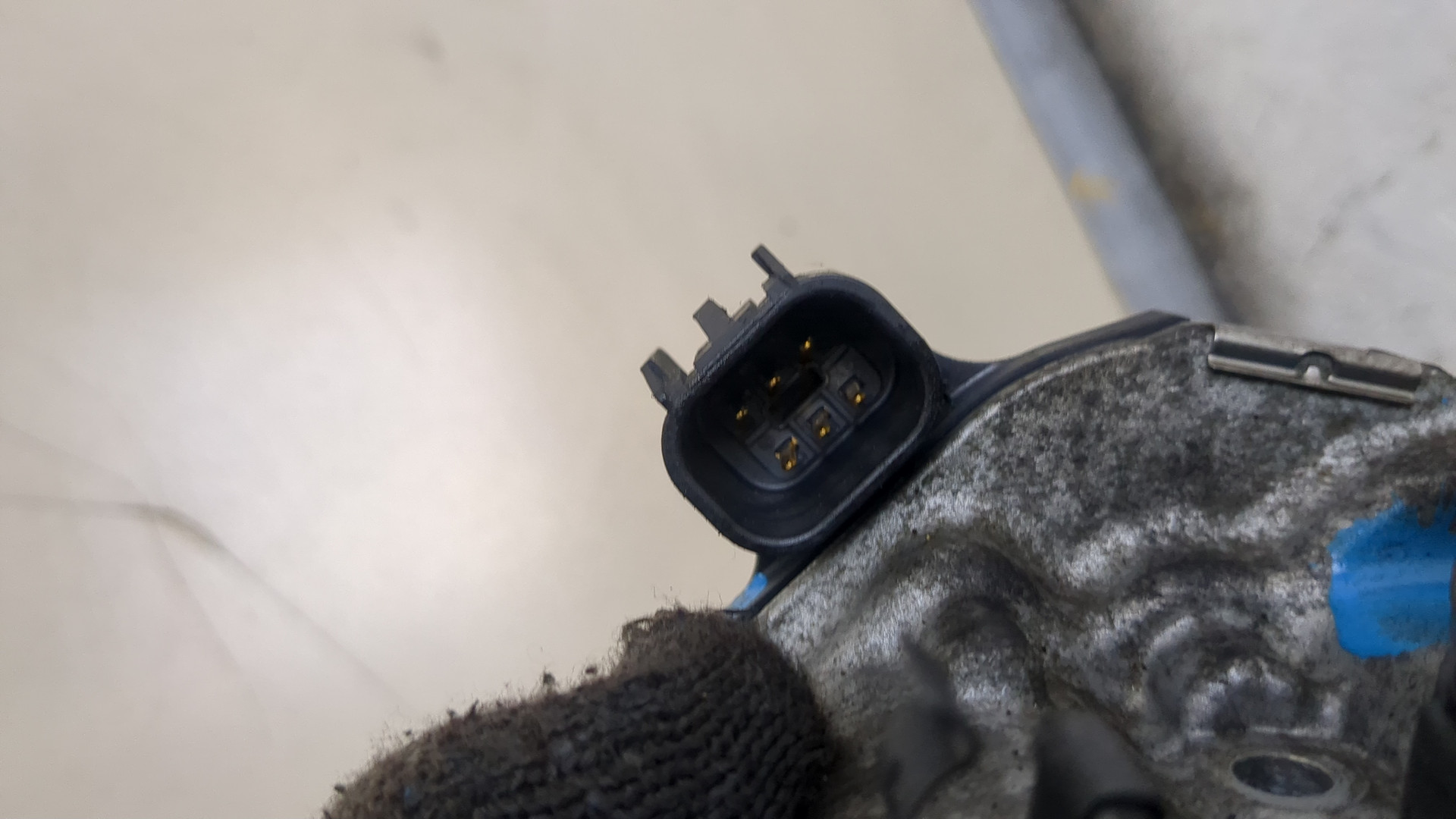 Заслонка дроссельная электрическая