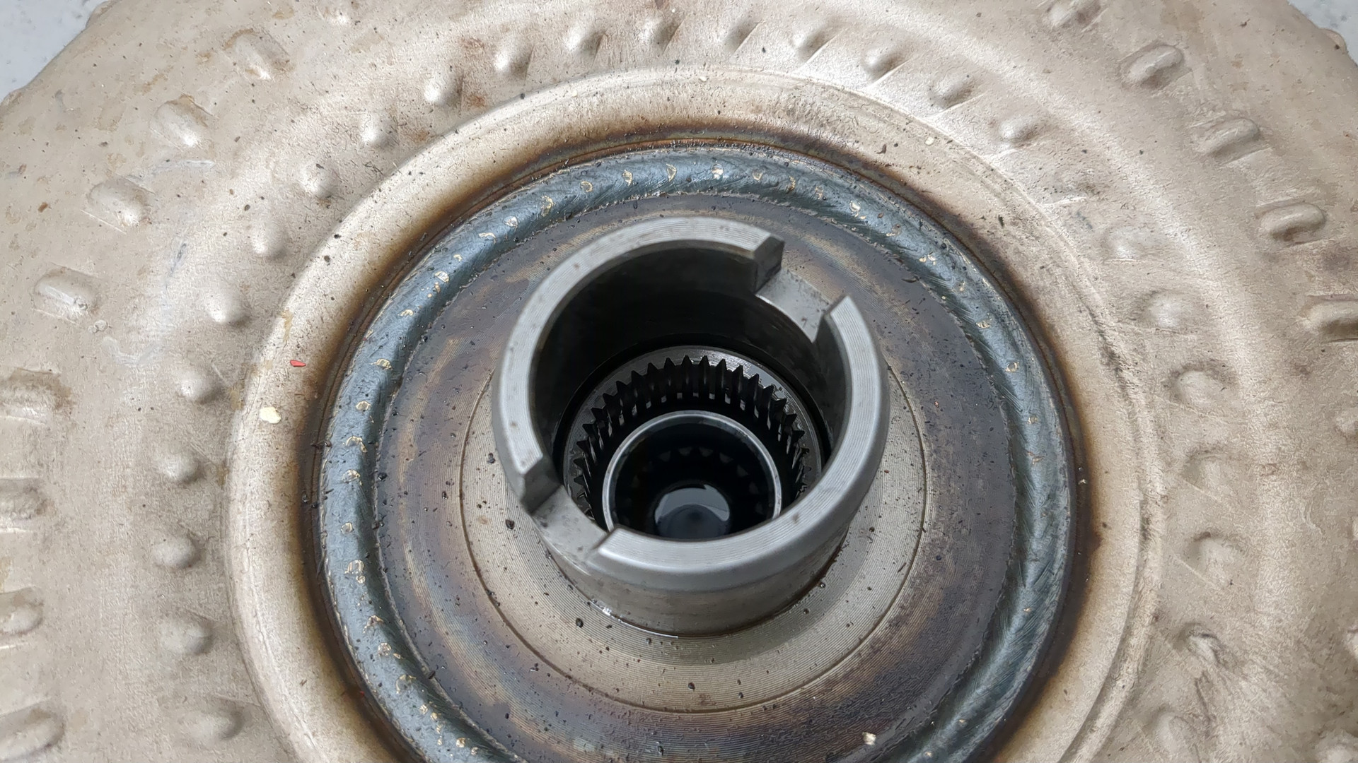 Гидротрансформатор (гидромуфта)