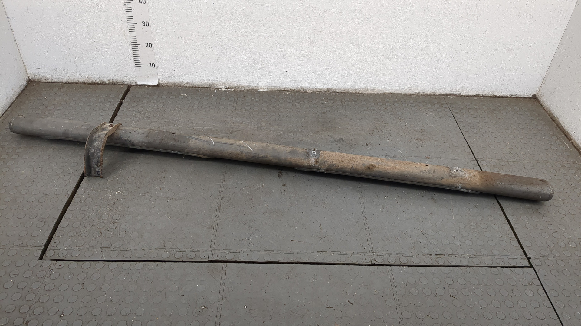 Подножка правая