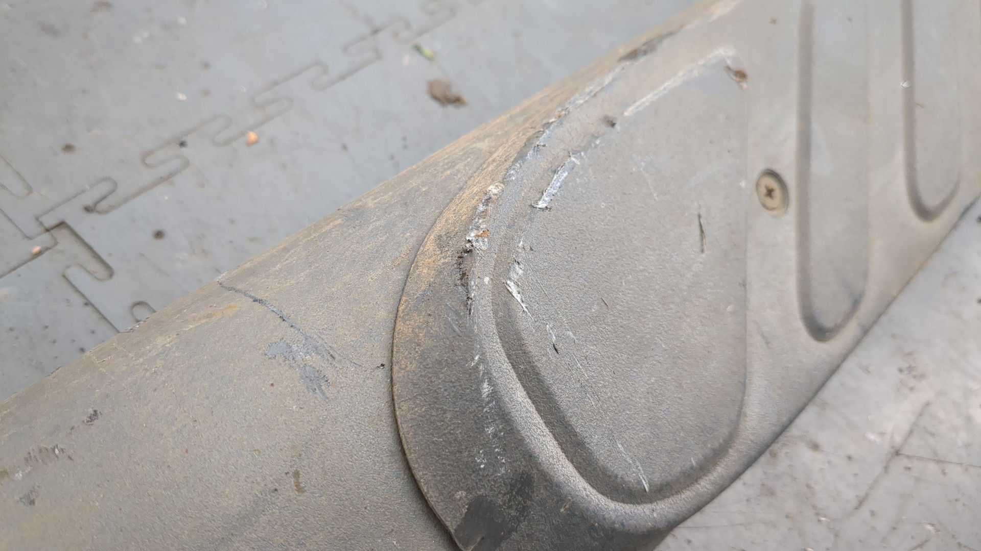 Подножка левая