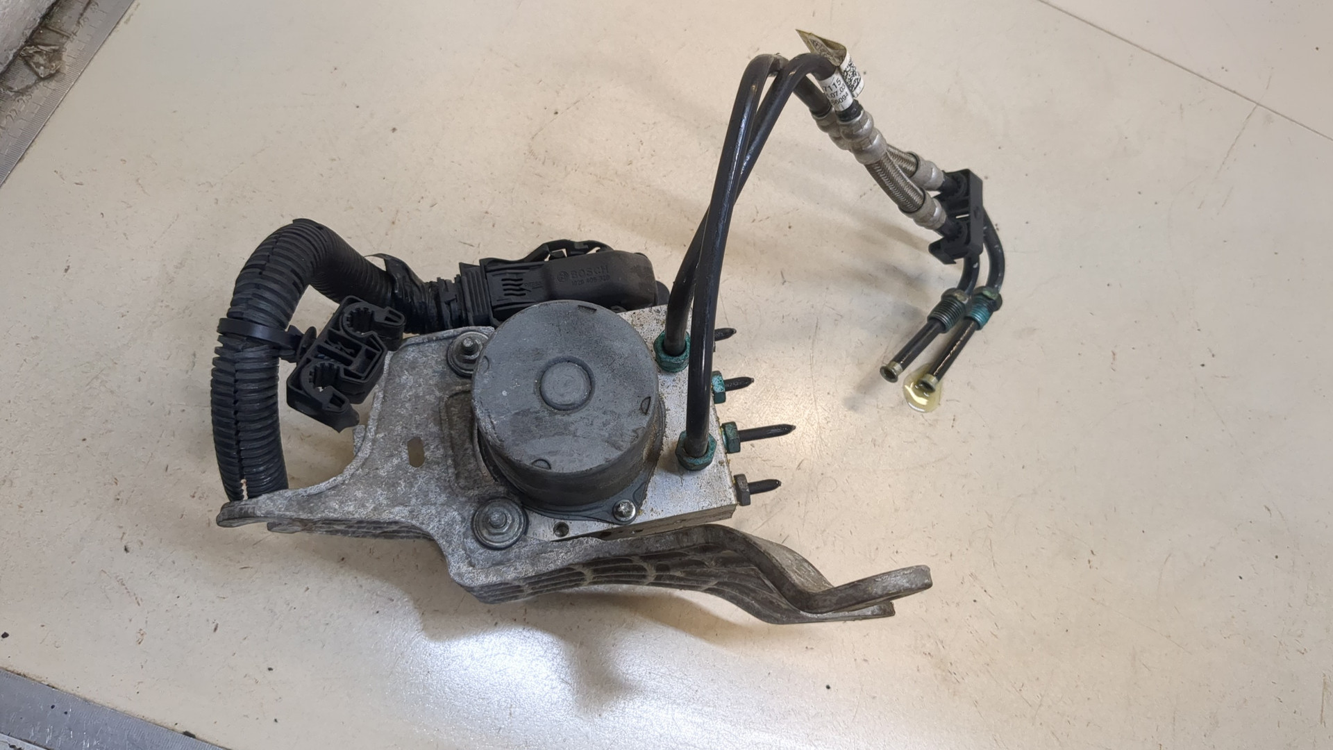 Блок ABS (насос)