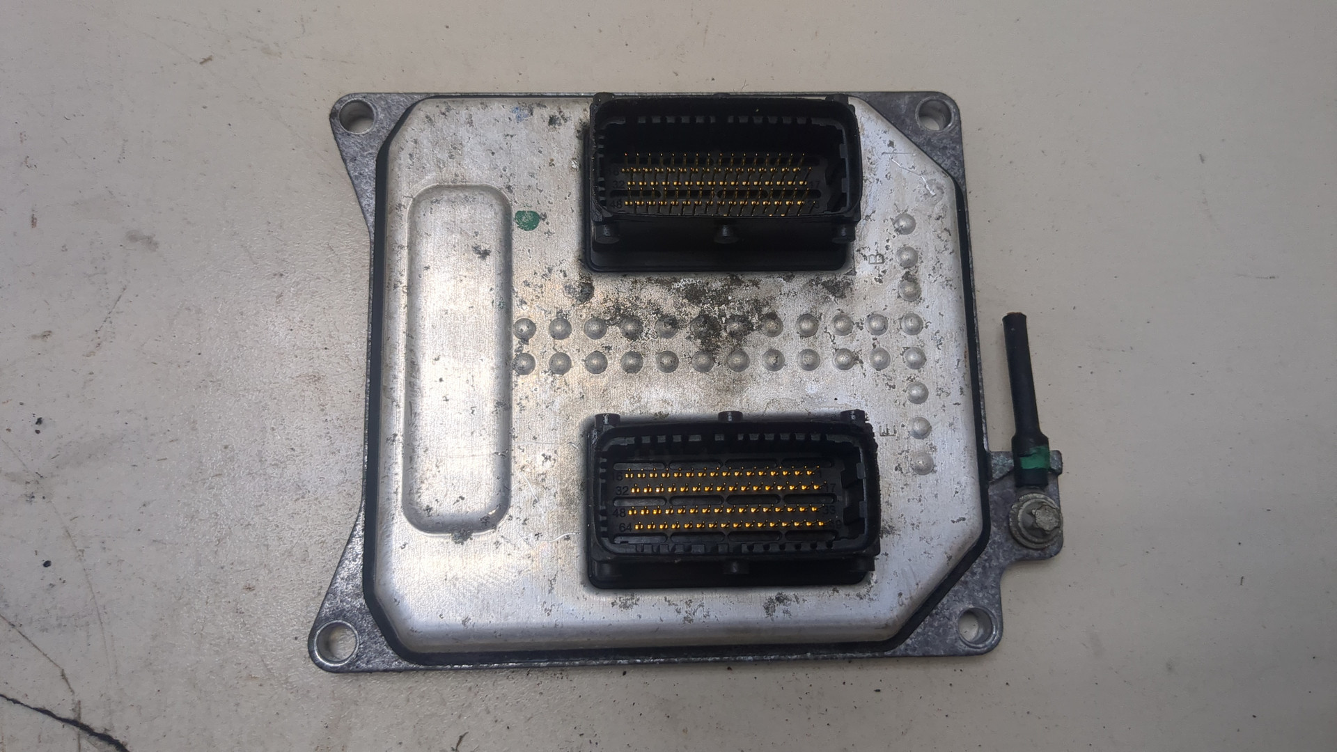 Блок управления двигателем