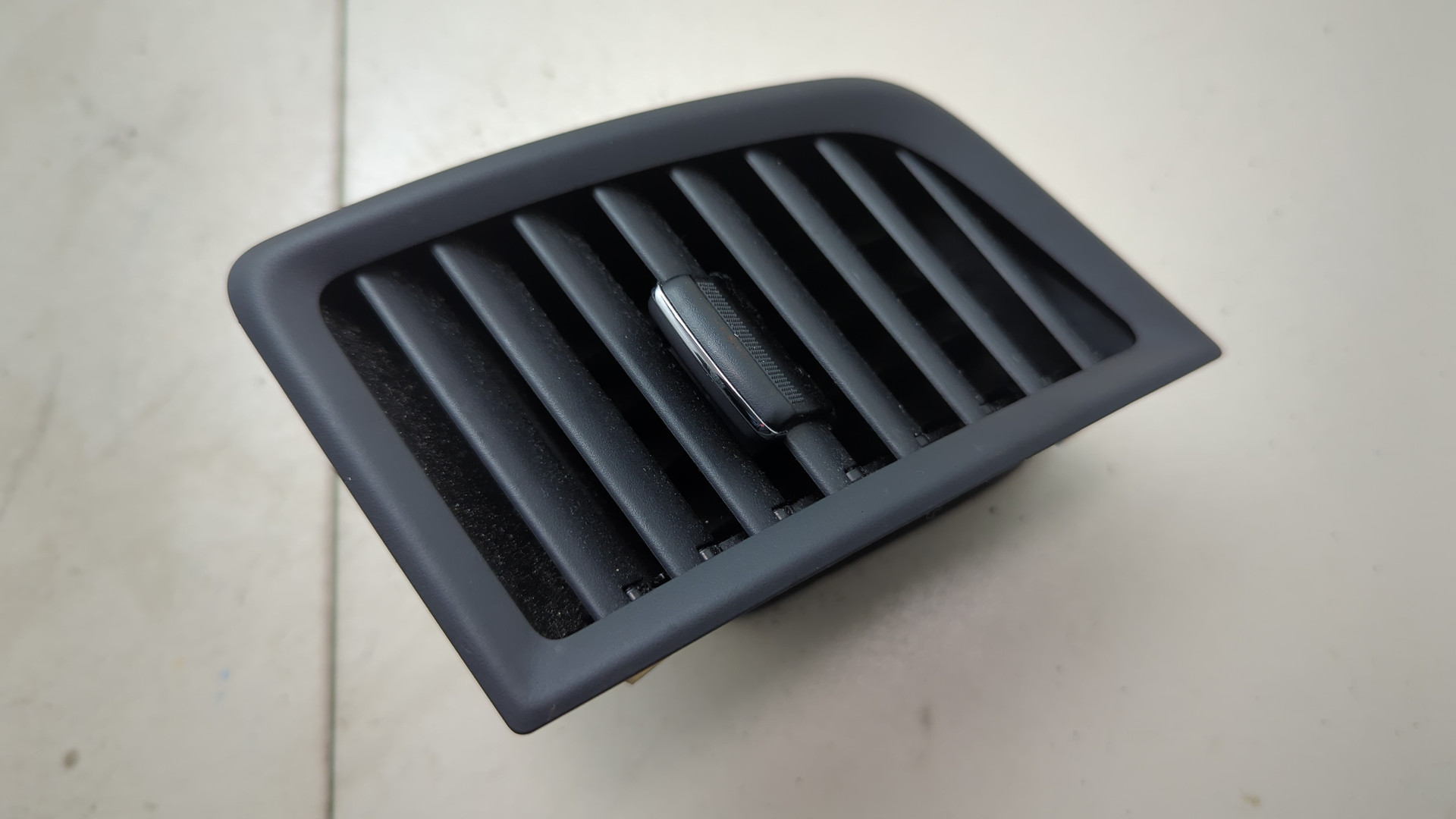 Дефлектор воздушный