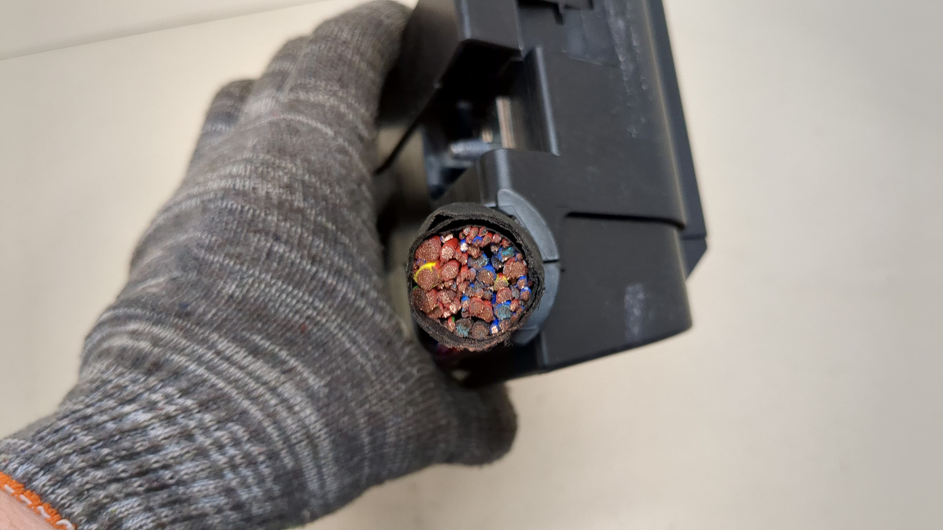 Блок предохранителей