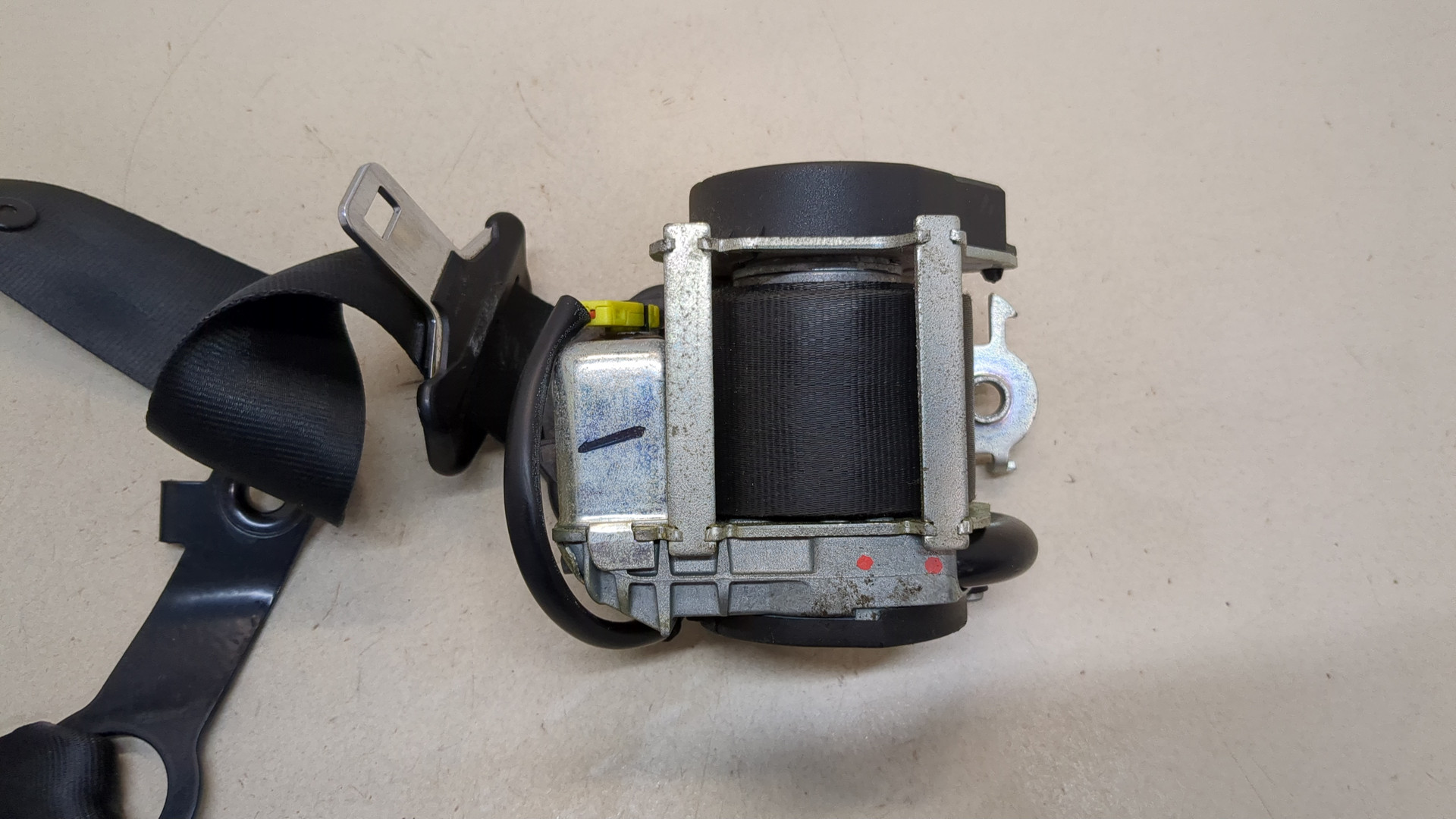 Ремень безопасности