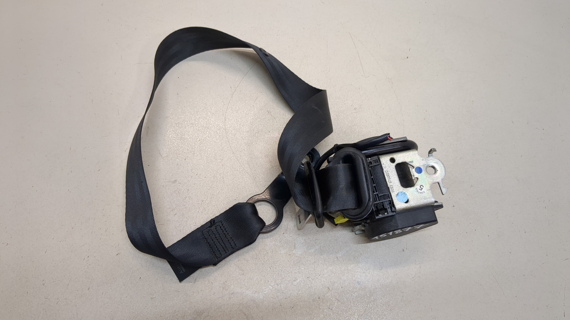 Ремень безопасности