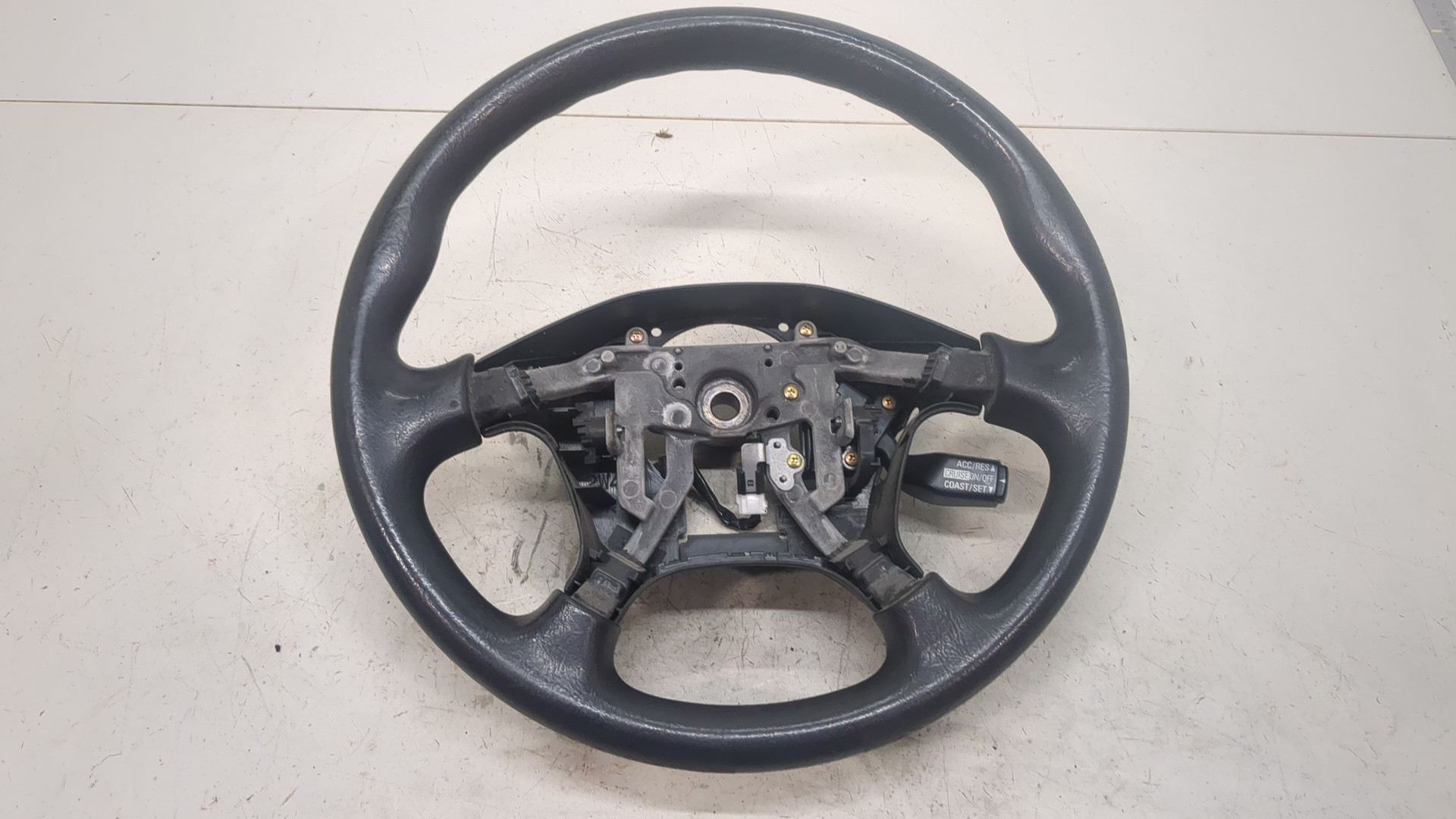 Рулевое колесо (руль)