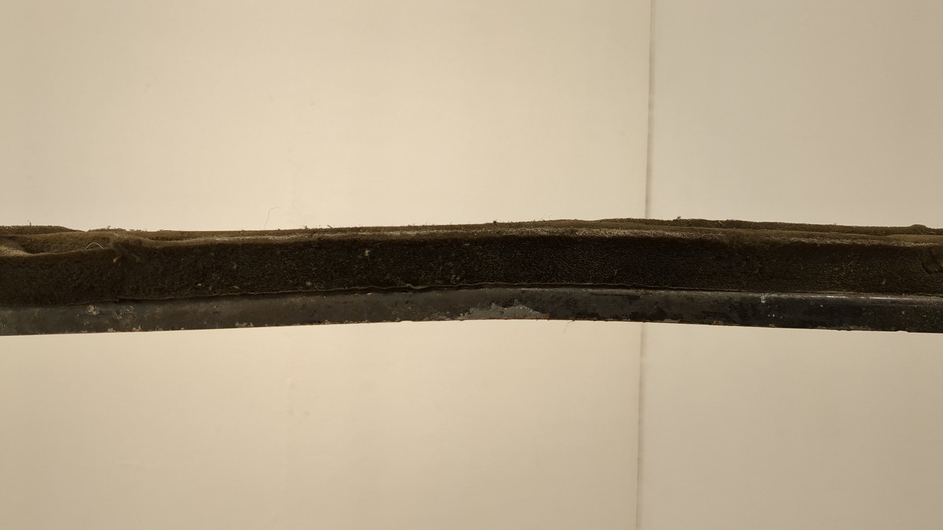 Балка подрадиаторная