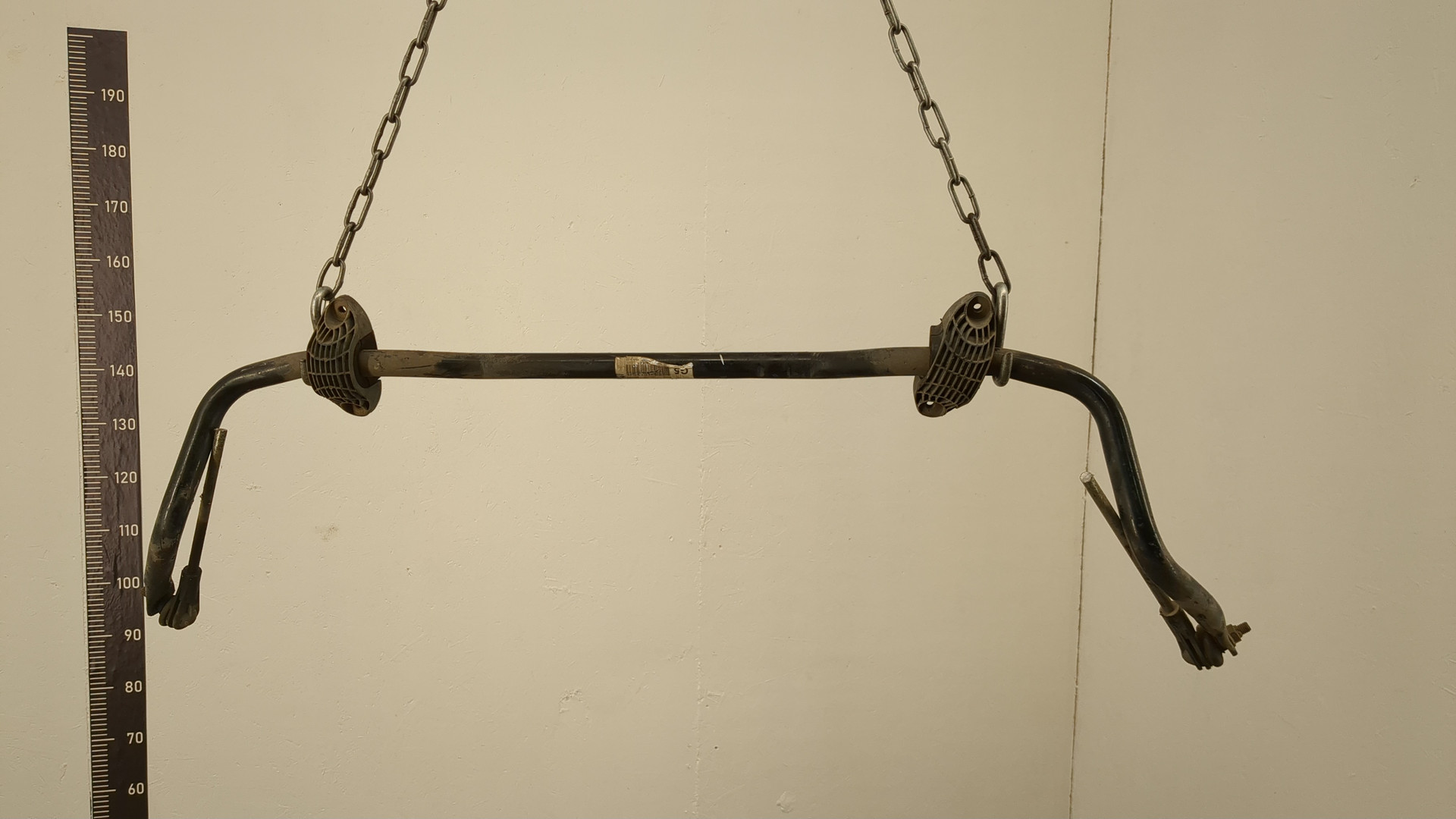 Стабилизатор передний