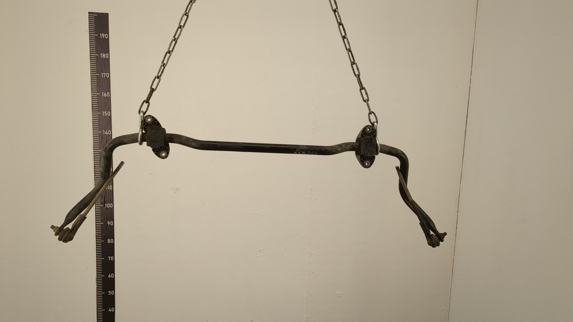 Стабилизатор передний