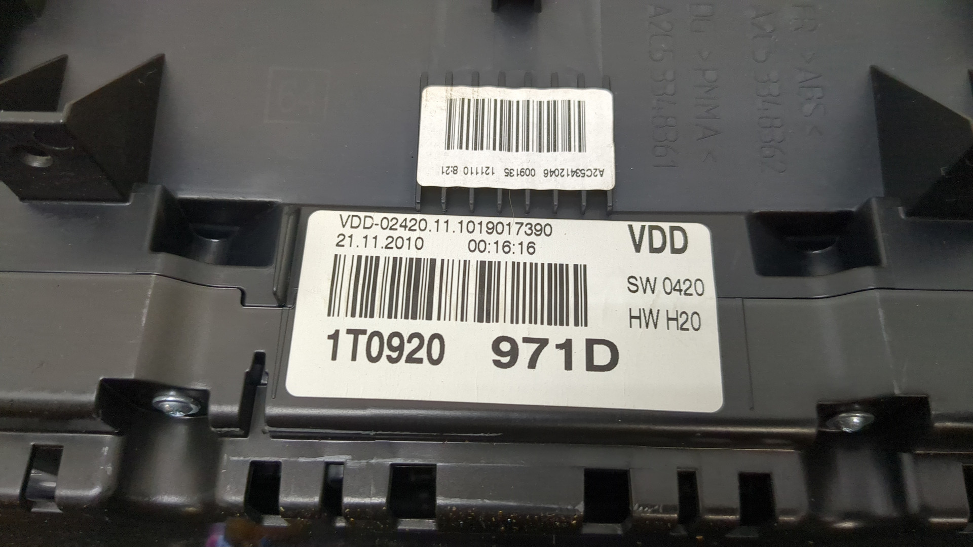 Панель приборов